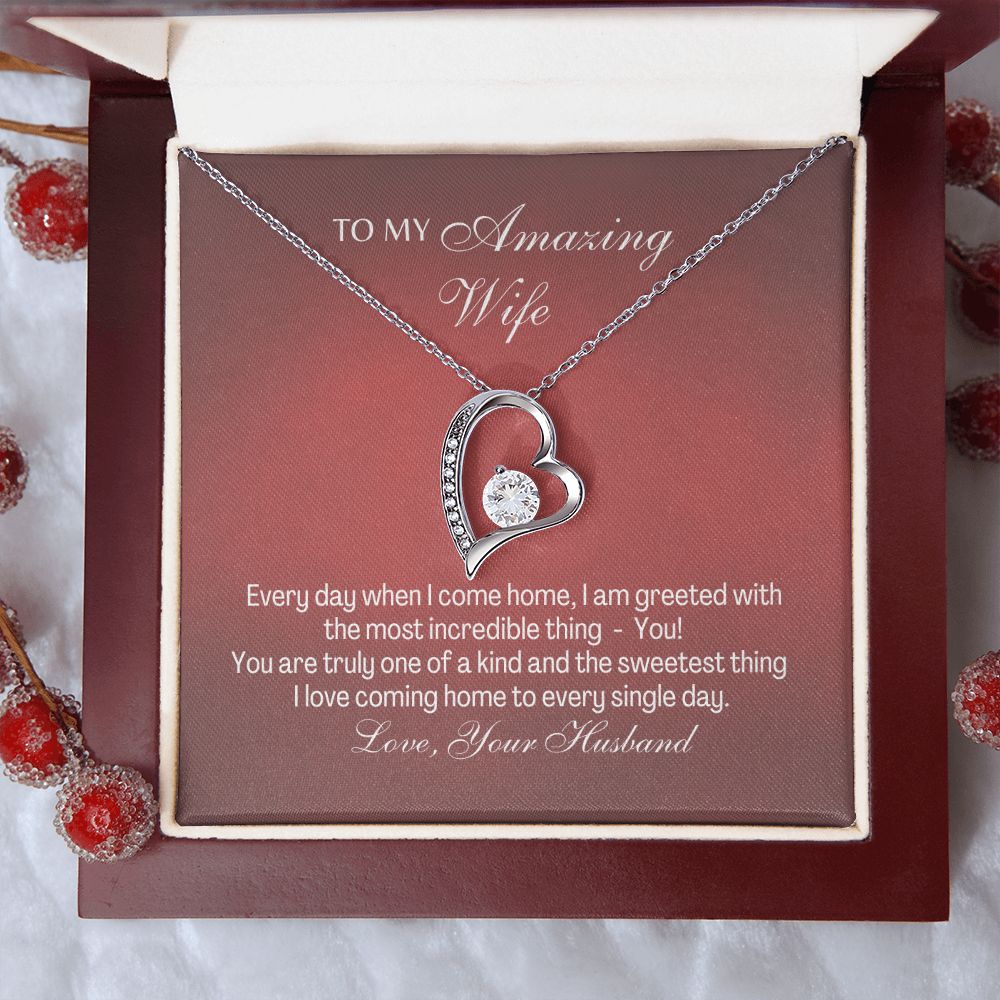 Amazing Wife - Sweetest Thing - Forever Love Necklace