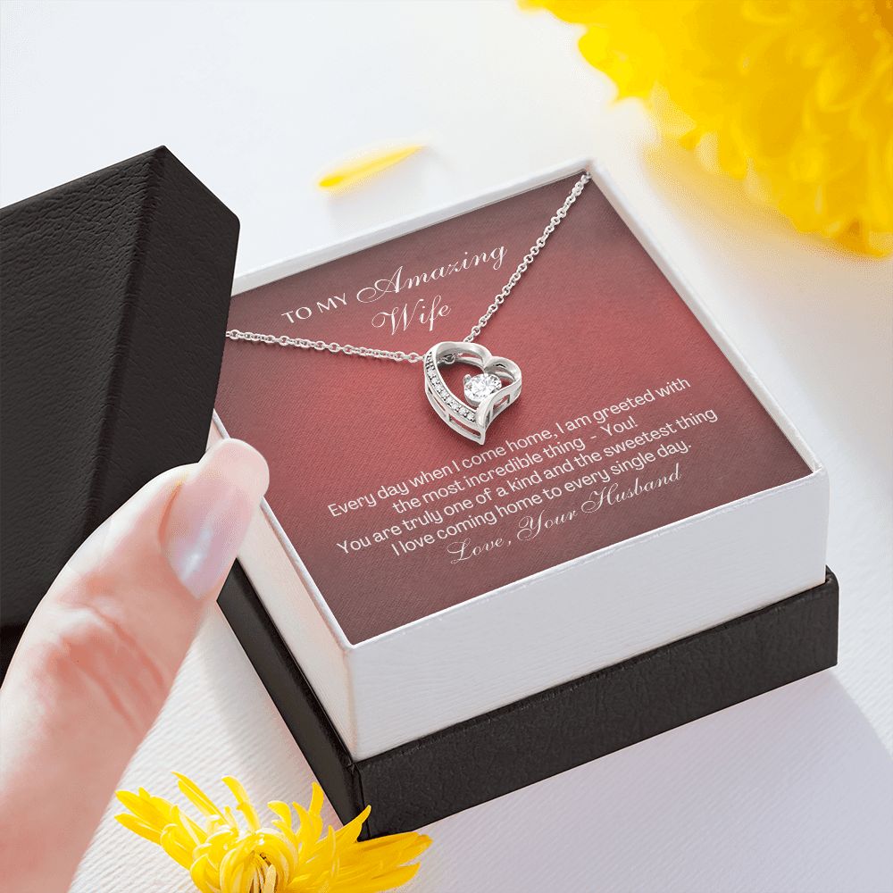 Amazing Wife - Sweetest Thing - Forever Love Necklace