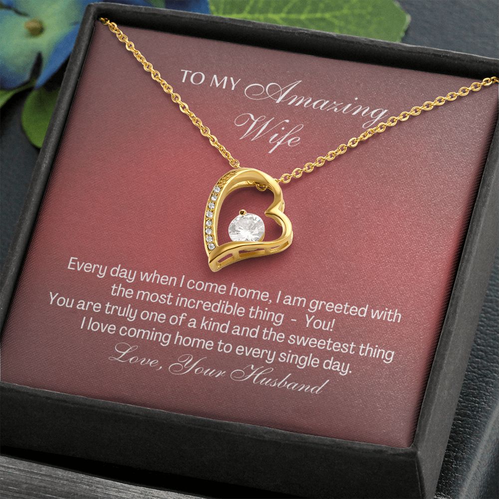 Amazing Wife - Sweetest Thing - Forever Love Necklace